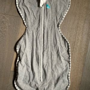 grey love to dream swaddle (S)